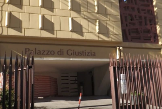 Tortoreto, attesa in tribunale per il caso delle violenze sul lungomare