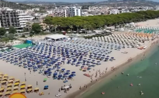 Alba Adriatica, crisi del personale: alberghi in difficoltà per l’estate