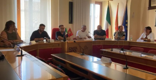 Giulianova pronta a illuminarsi di colori: arriva il Carnevale Estivo 2024