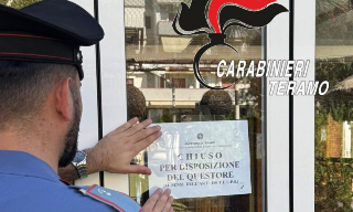 Sospesa l’attività di uno chalet ad Alba Adriatica per episodi di movida violenta