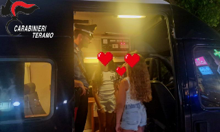 La Stazione Mobile anima la Notte Colorata dei Bambini ad Alba Adriatica
