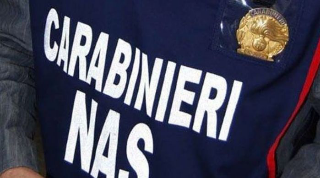 Silvi, minori con superalcolici e violazioni in uno stabilimento balneare